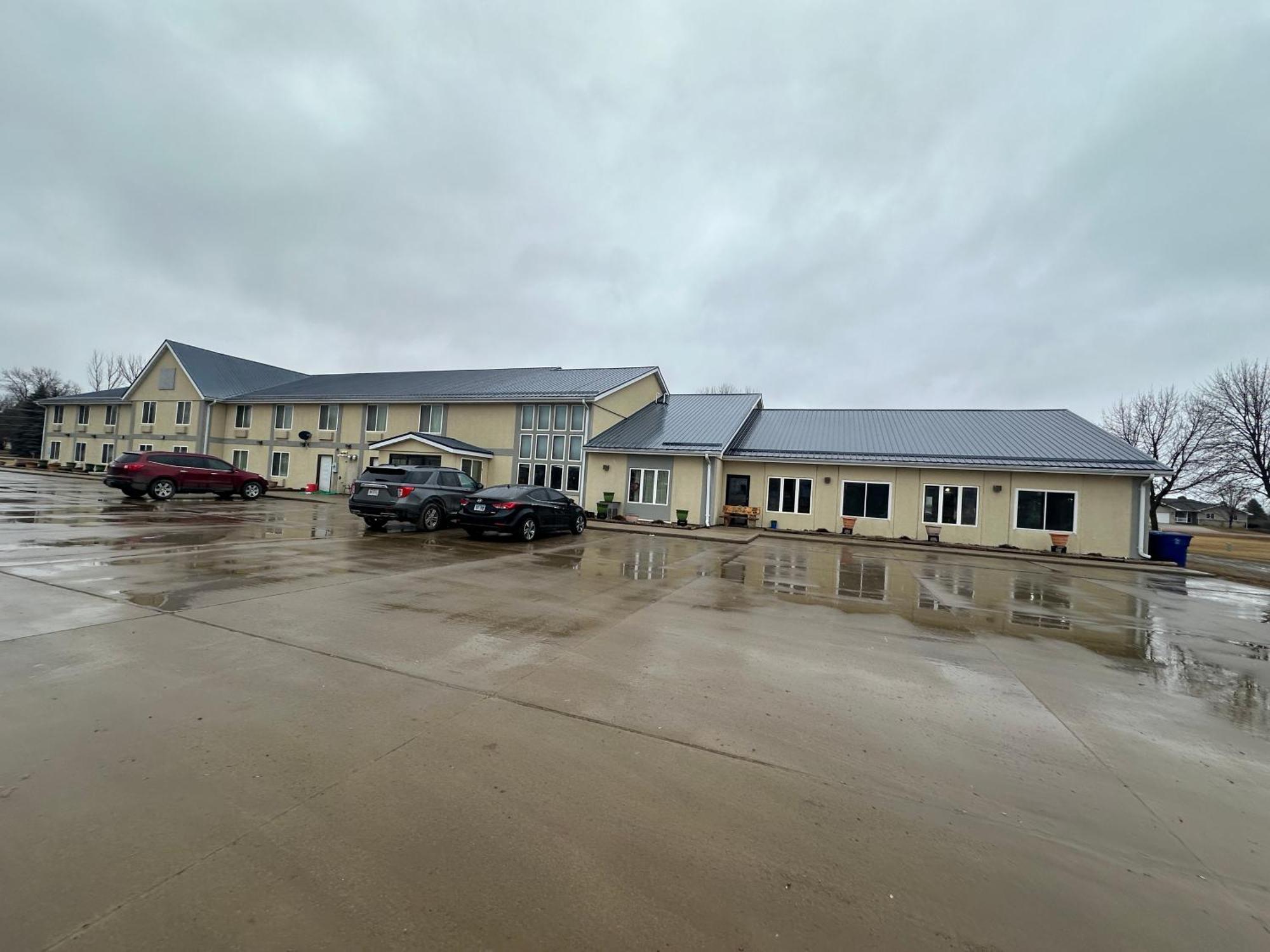 De Smet Super Deluxe Inn Exterior photo